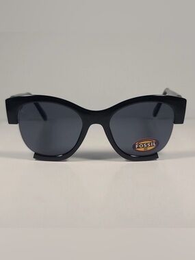 Fossil FW197 Cat Eye Oversize Sunglasses New